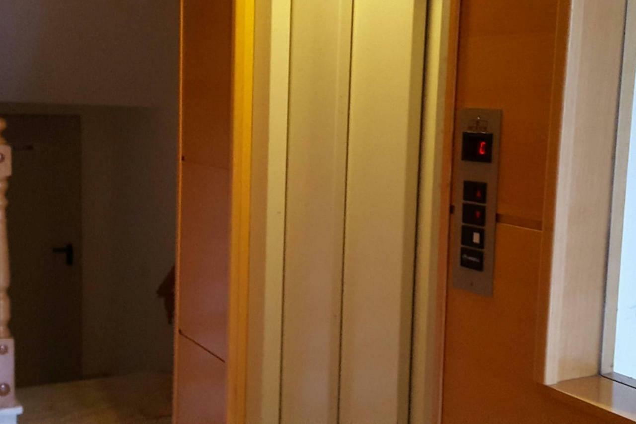 Luminoso Y Amplio Apartamento En Salou Con Piscina Leilighet Eksteriør bilde