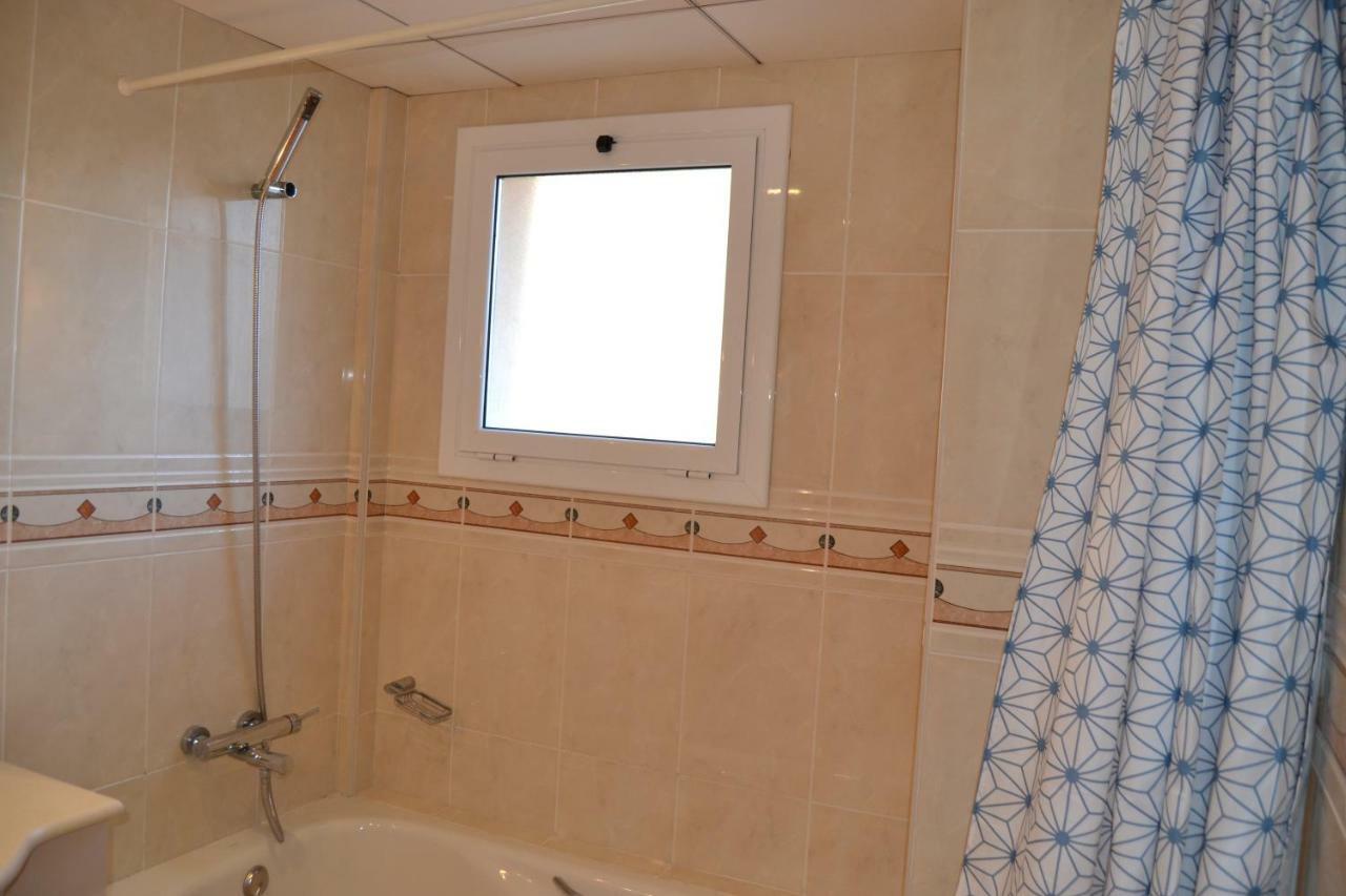 Luminoso Y Amplio Apartamento En Salou Con Piscina Leilighet Eksteriør bilde